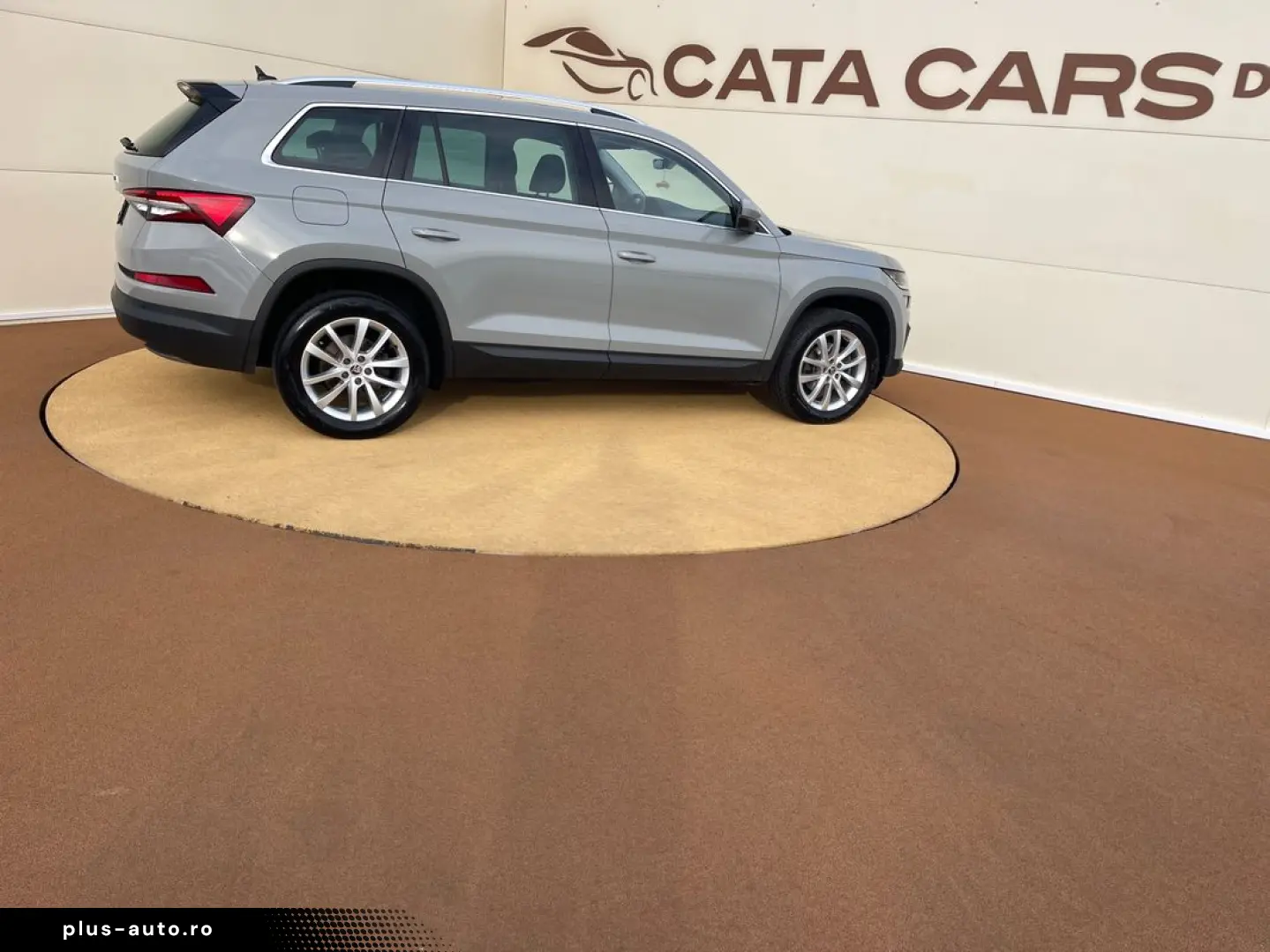 Skoda Kodiaq 2.0TDI  150CP  LED  Navi  Keyless  Cockpit  Cam