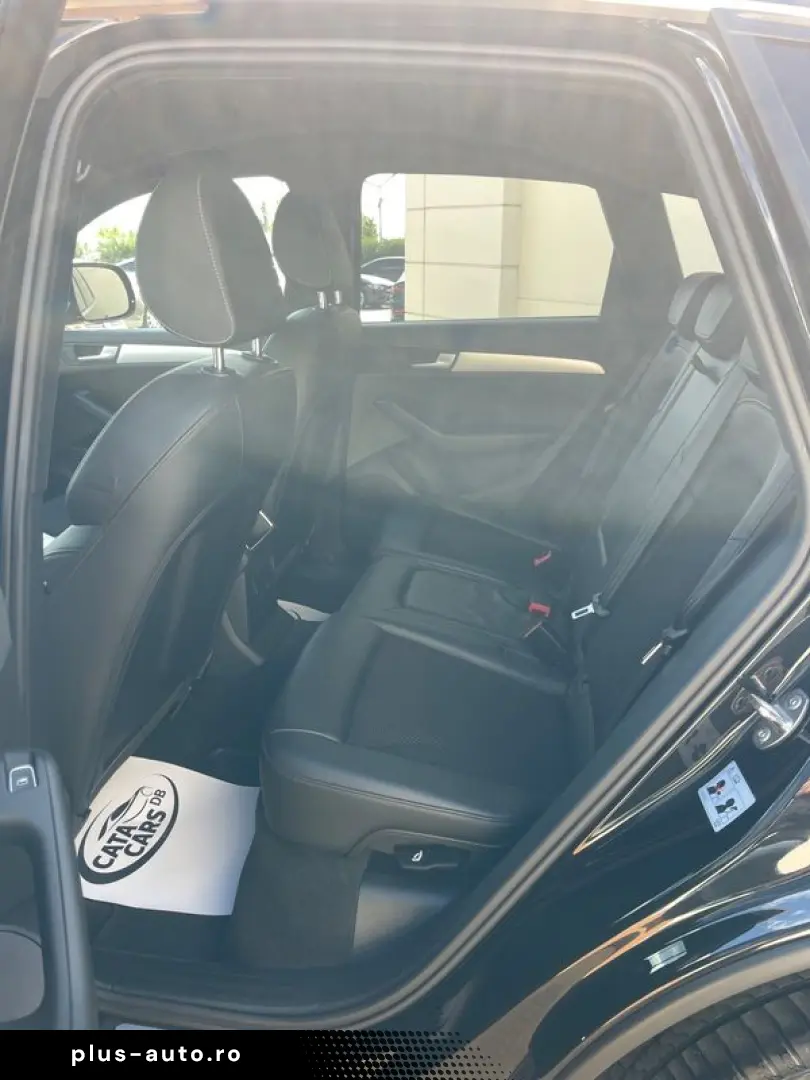 Audi Q5 2.0TDI  177CP  SLINE  BI-Xenon  Piele  Scaune încălz