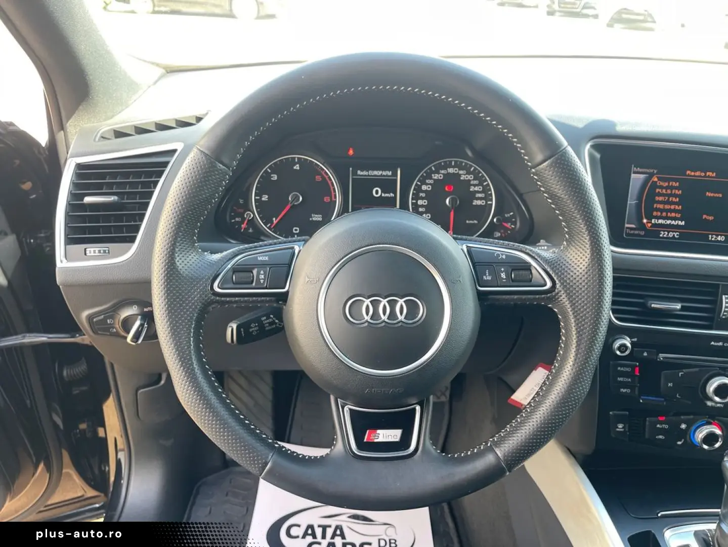 Audi Q5 2.0TDI  177CP  SLINE  BI-Xenon  Piele  Scaune încălz