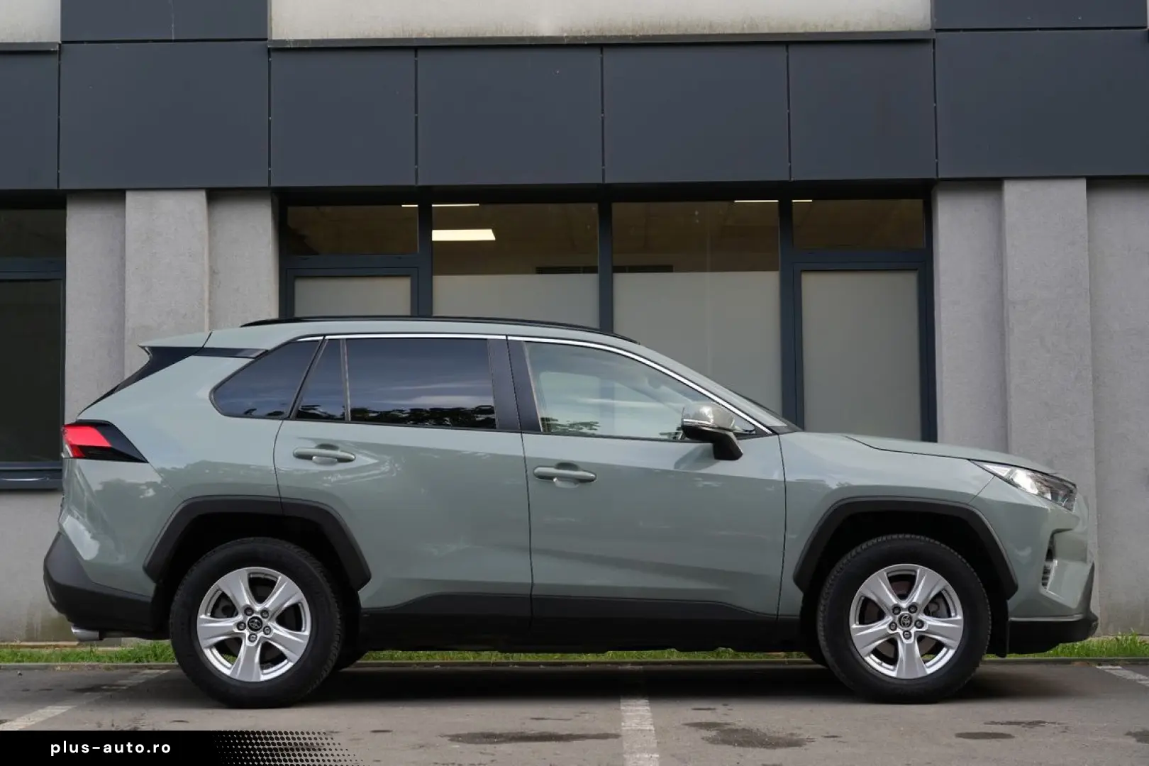 Toyota Rav-4