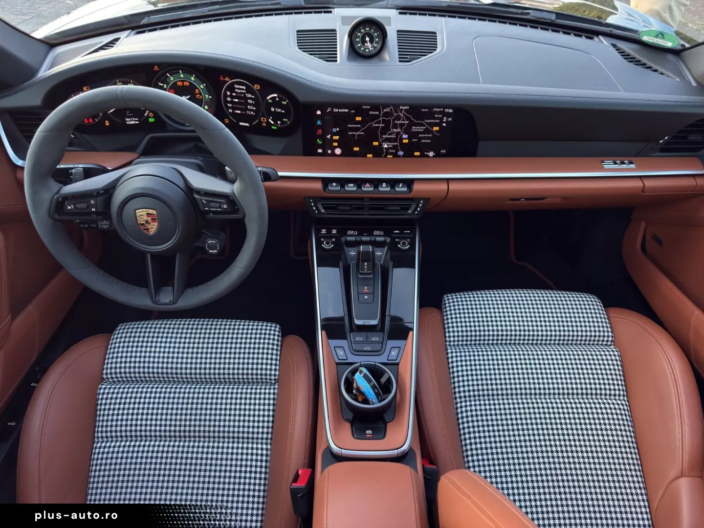 PORSCHE 911 Carrera S Heritage Approved 1.Hand Facelift