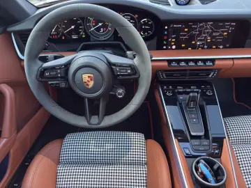 PORSCHE 911 Carrera S Heritage Approved 1.Hand Facelift