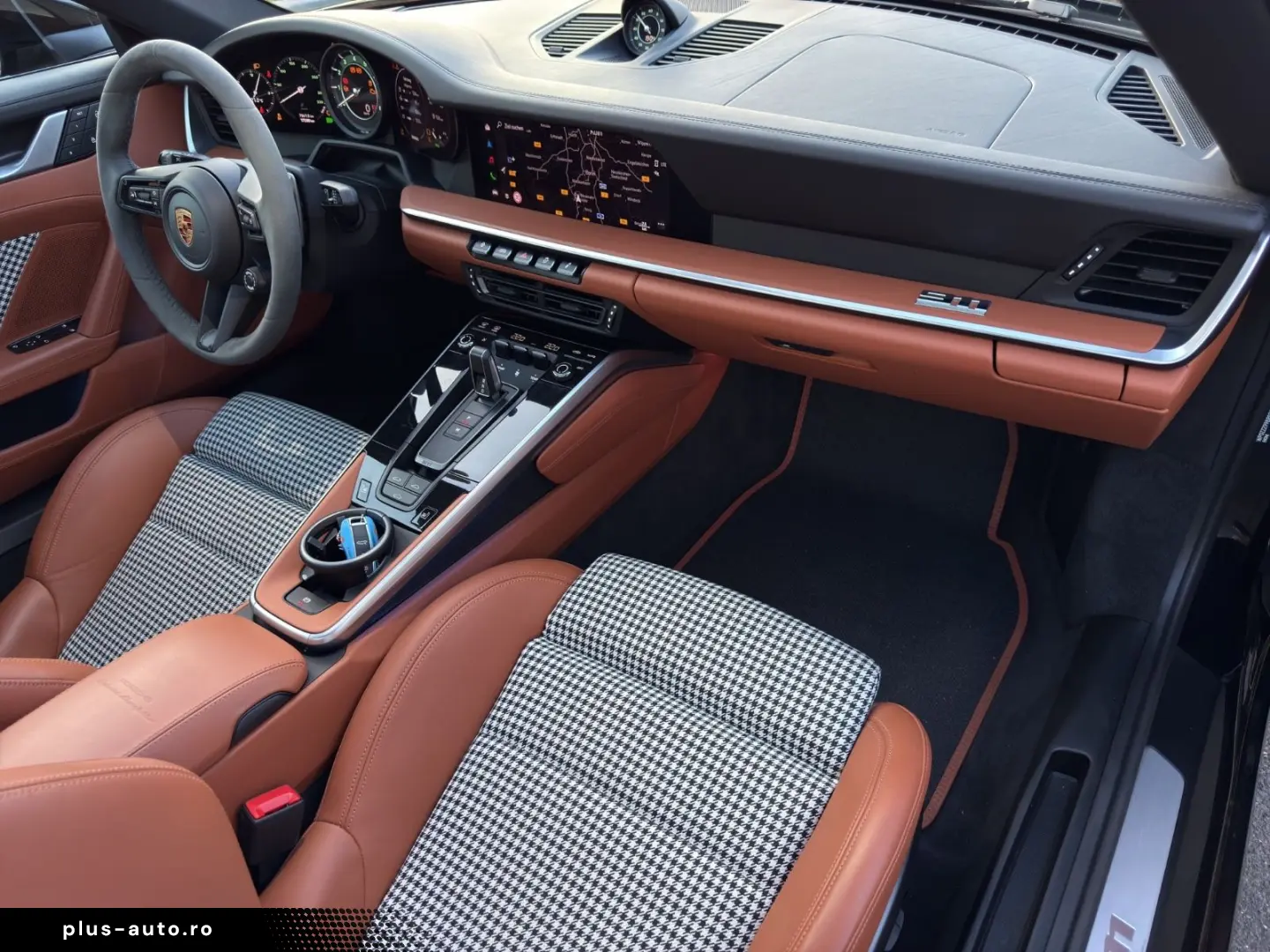 PORSCHE 911 Carrera S Heritage Approved 1.Hand Facelift