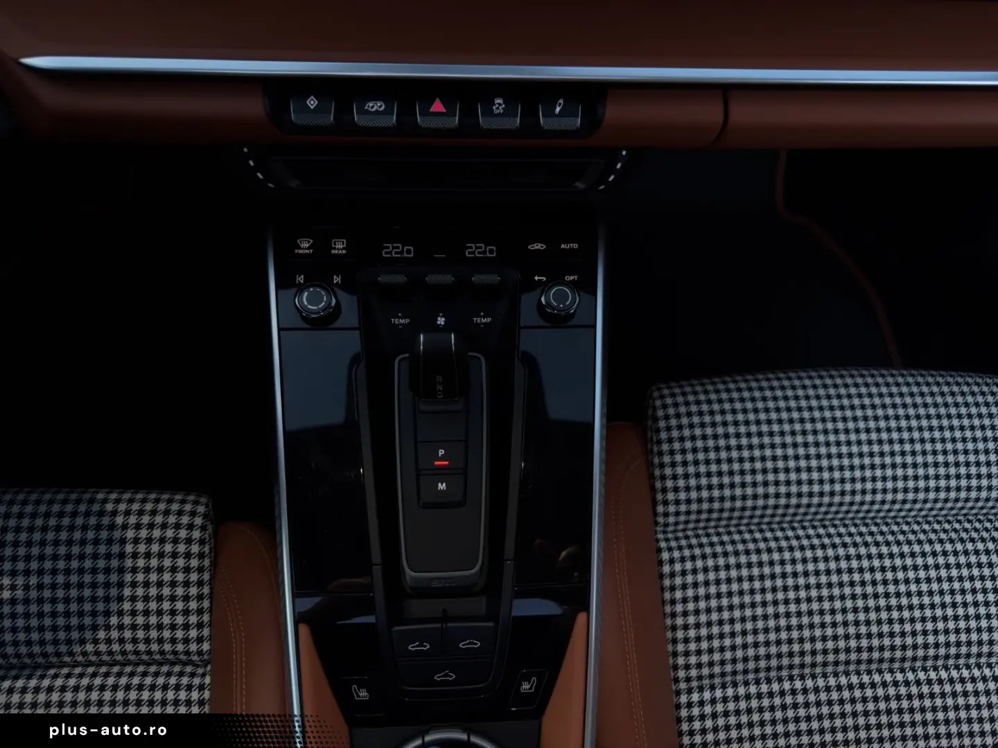 PORSCHE 911 Carrera S Heritage Approved 1.Hand Facelift