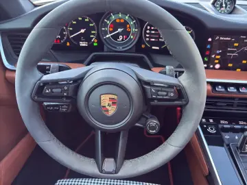 PORSCHE 911 Carrera S Heritage Approved 1.Hand Facelift