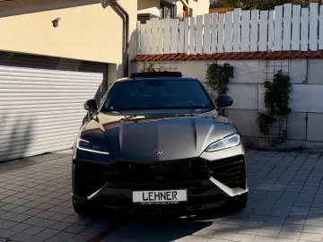 LAMBORGHINI Urus SE PANO B&O MASSAGE MWST