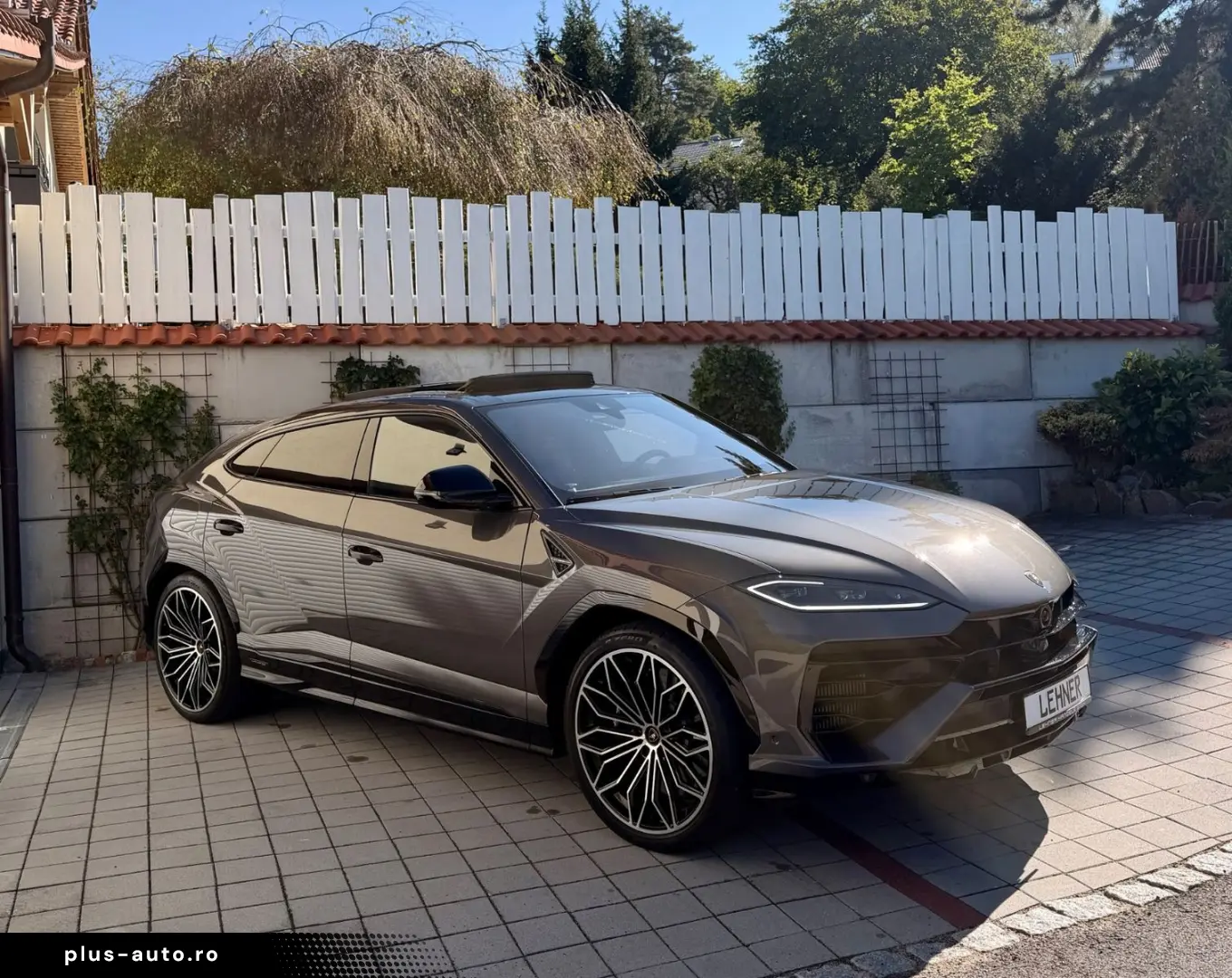 LAMBORGHINI Urus SE PANO B&O MASSAGE MWST