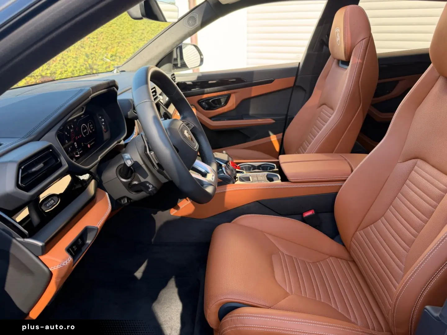LAMBORGHINI Urus SE PANO B&O MASSAGE MWST