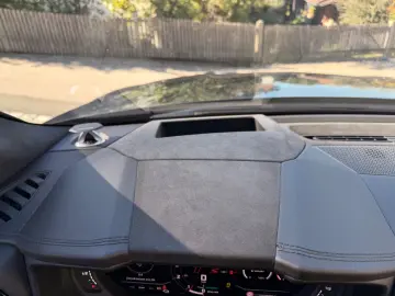 LAMBORGHINI Urus SE PANO B&O MASSAGE MWST