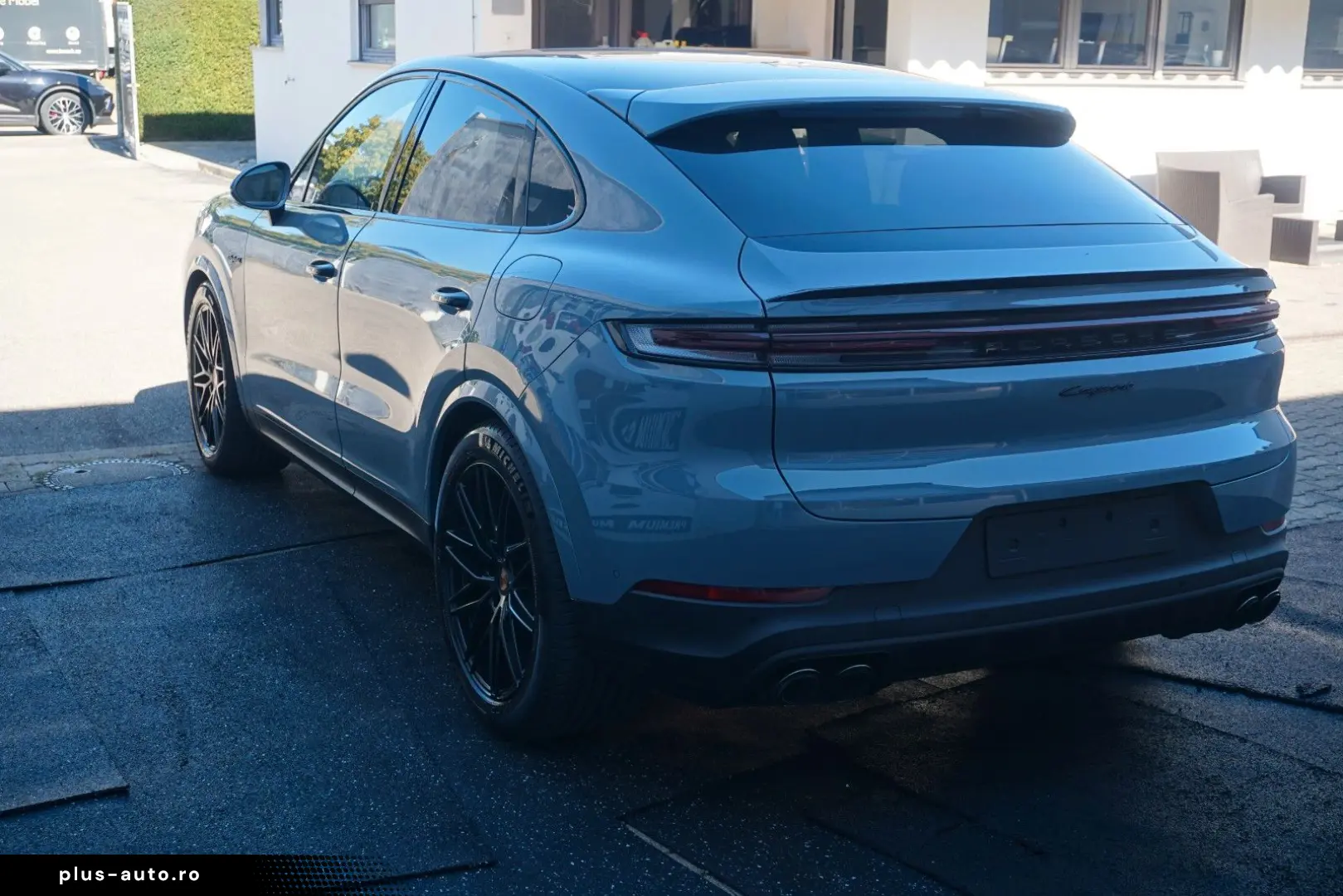 PORSCHE Cayenne Coupe E-Hybrid Arktikgrau 18Wege Sitze