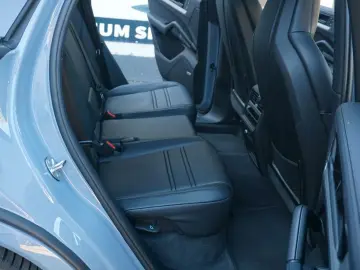 PORSCHE Cayenne Coupe E-Hybrid Arktikgrau 18Wege Sitze