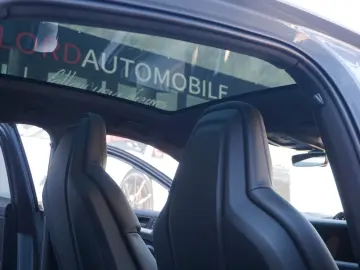 PORSCHE Cayenne Coupe E-Hybrid Arktikgrau 18Wege Sitze