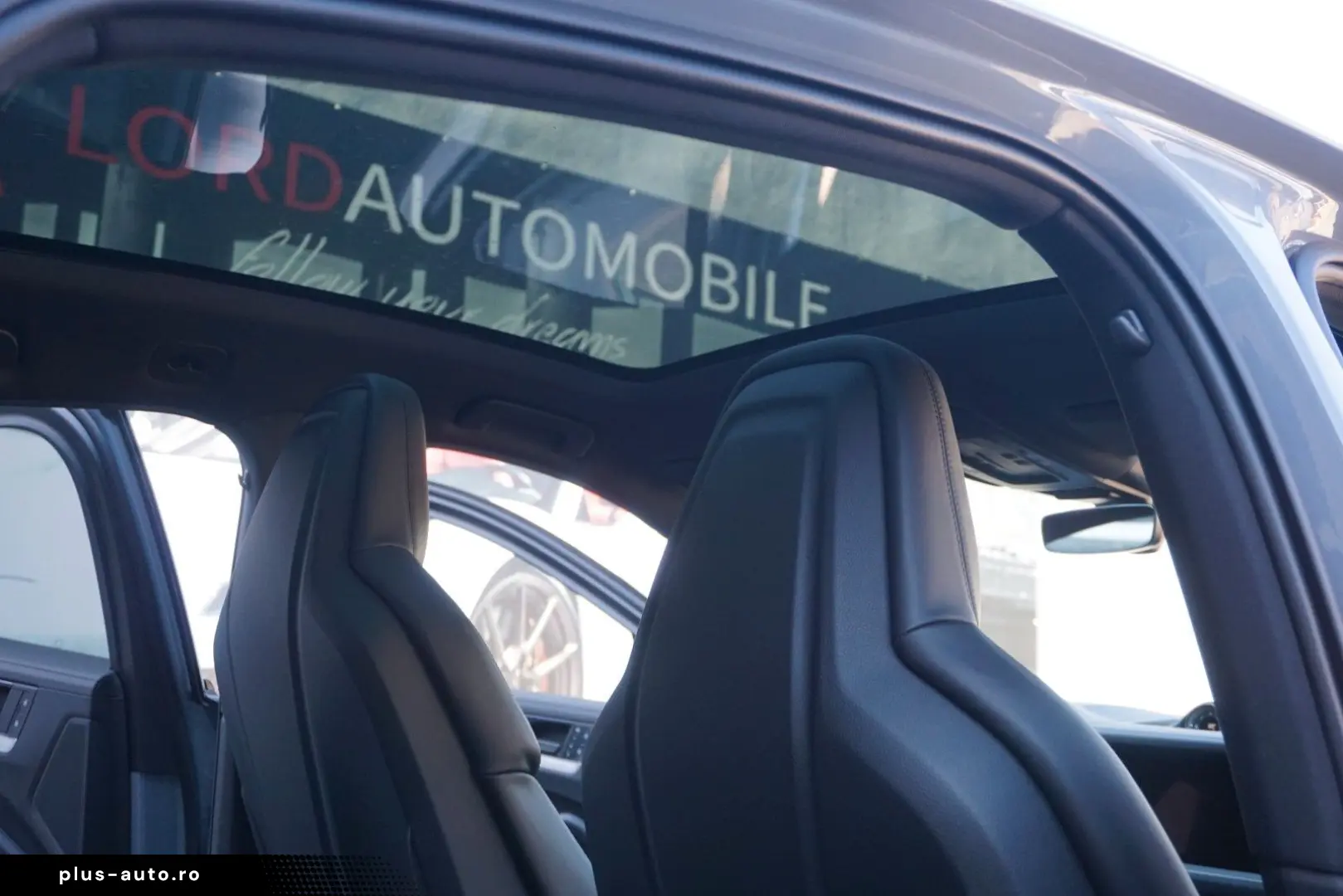PORSCHE Cayenne Coupe E-Hybrid Arktikgrau 18Wege Sitze