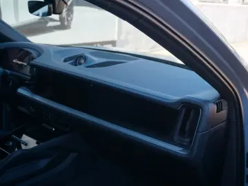 PORSCHE Cayenne Coupe E-Hybrid Arktikgrau 18Wege Sitze