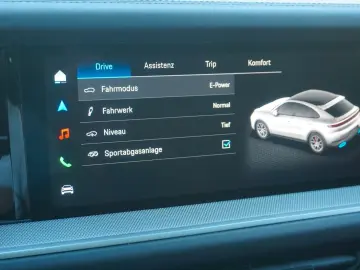 PORSCHE Cayenne Coupe E-Hybrid Arktikgrau 18Wege Sitze