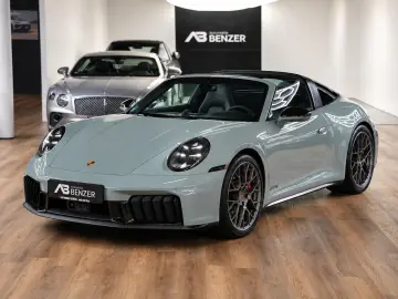 PORSCHE 992Targa 4 GTS  Chrono Carbon MATRIX-HD BOSE