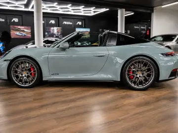 PORSCHE 992Targa 4 GTS  Chrono Carbon MATRIX-HD BOSE