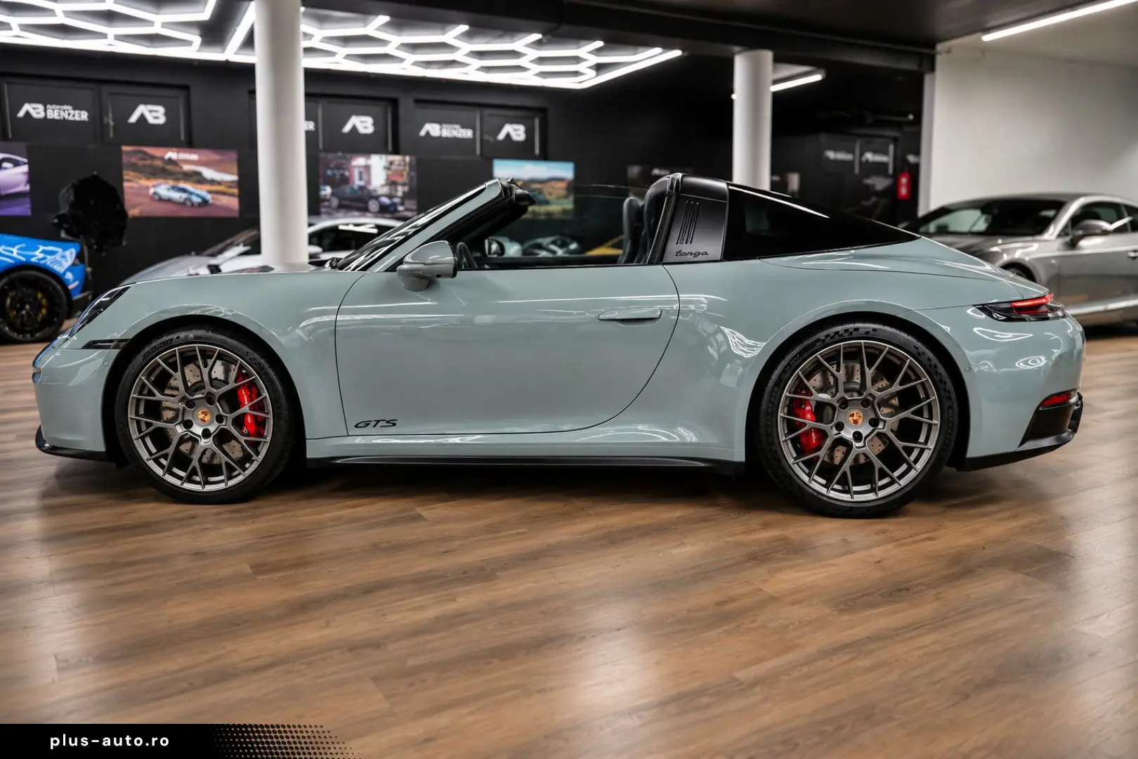 PORSCHE 992Targa 4 GTS  Chrono Carbon MATRIX-HD BOSE