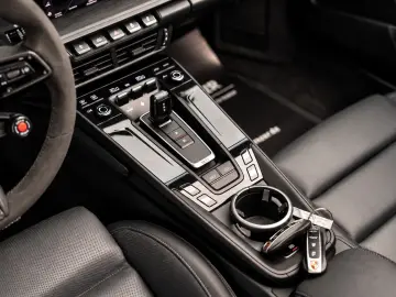 PORSCHE 992Targa 4 GTS  Chrono Carbon MATRIX-HD BOSE