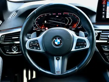 BMW 540d xDrive M Sport Komfortsitze Laser HeadUp