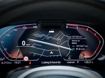 BMW 540d xDrive M Sport Komfortsitze Laser HeadUp