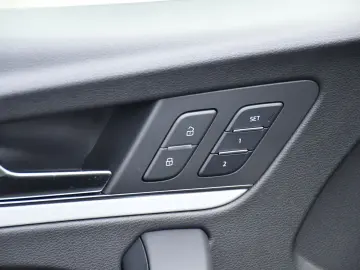 AUDI Q5 40 TDI Quat S line 360K Virtual GARANTIE 2029