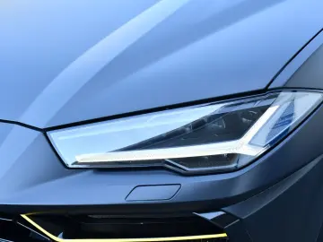 LAMBORGHINI Urus 4.0 V8 Automat.