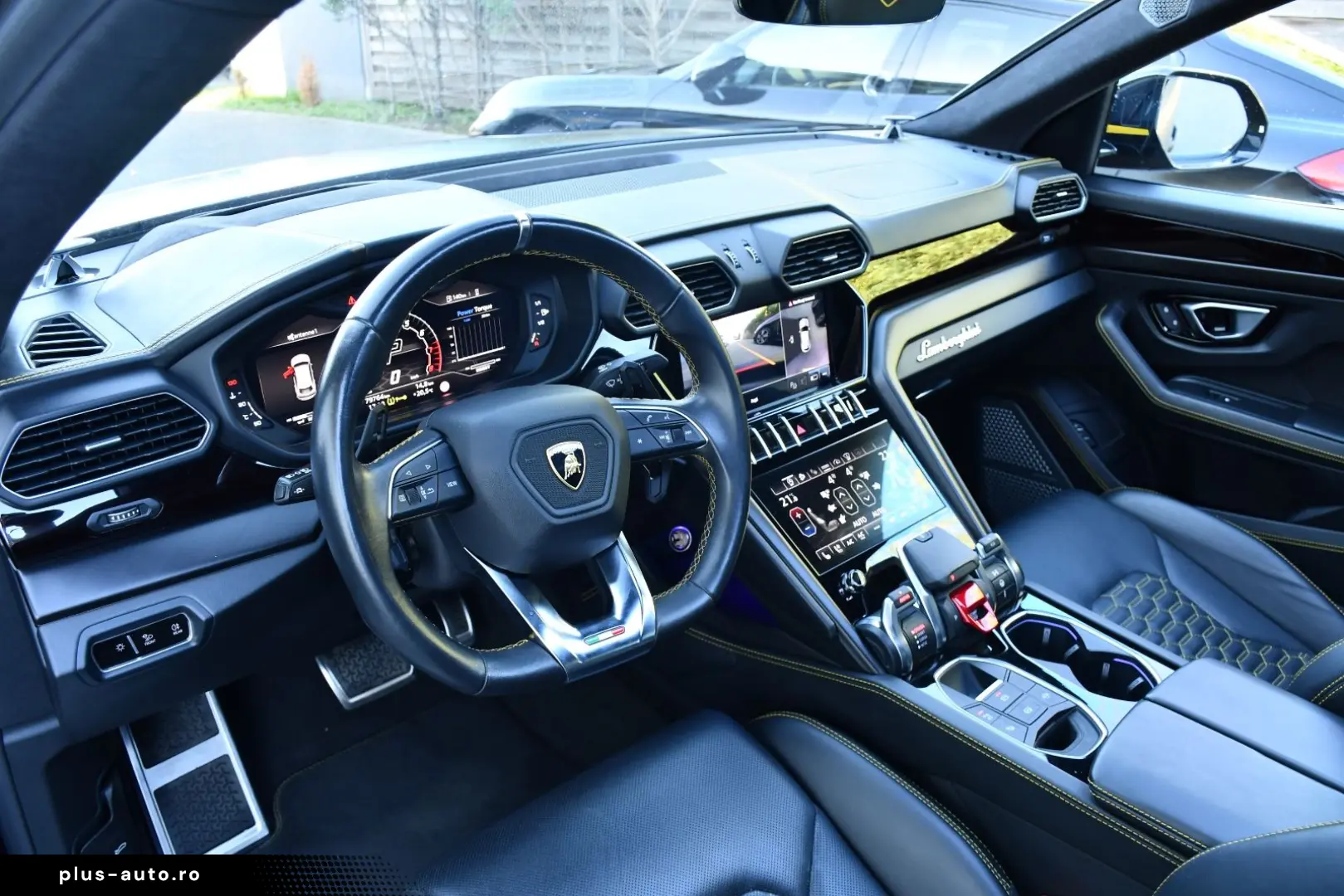 LAMBORGHINI Urus 4.0 V8 Automat.