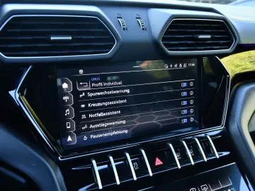 LAMBORGHINI Urus 4.0 V8 Automat.