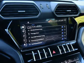 LAMBORGHINI Urus 4.0 V8 Automat.
