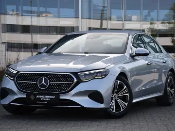 MERCEDES-BENZ E 220d Limousine  Avantgarde HeadUp 360