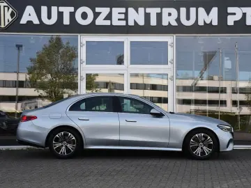 MERCEDES-BENZ E 220d Limousine  Avantgarde HeadUp 360