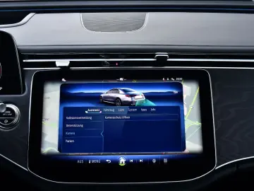MERCEDES-BENZ E 220d Limousine  Avantgarde HeadUp 360