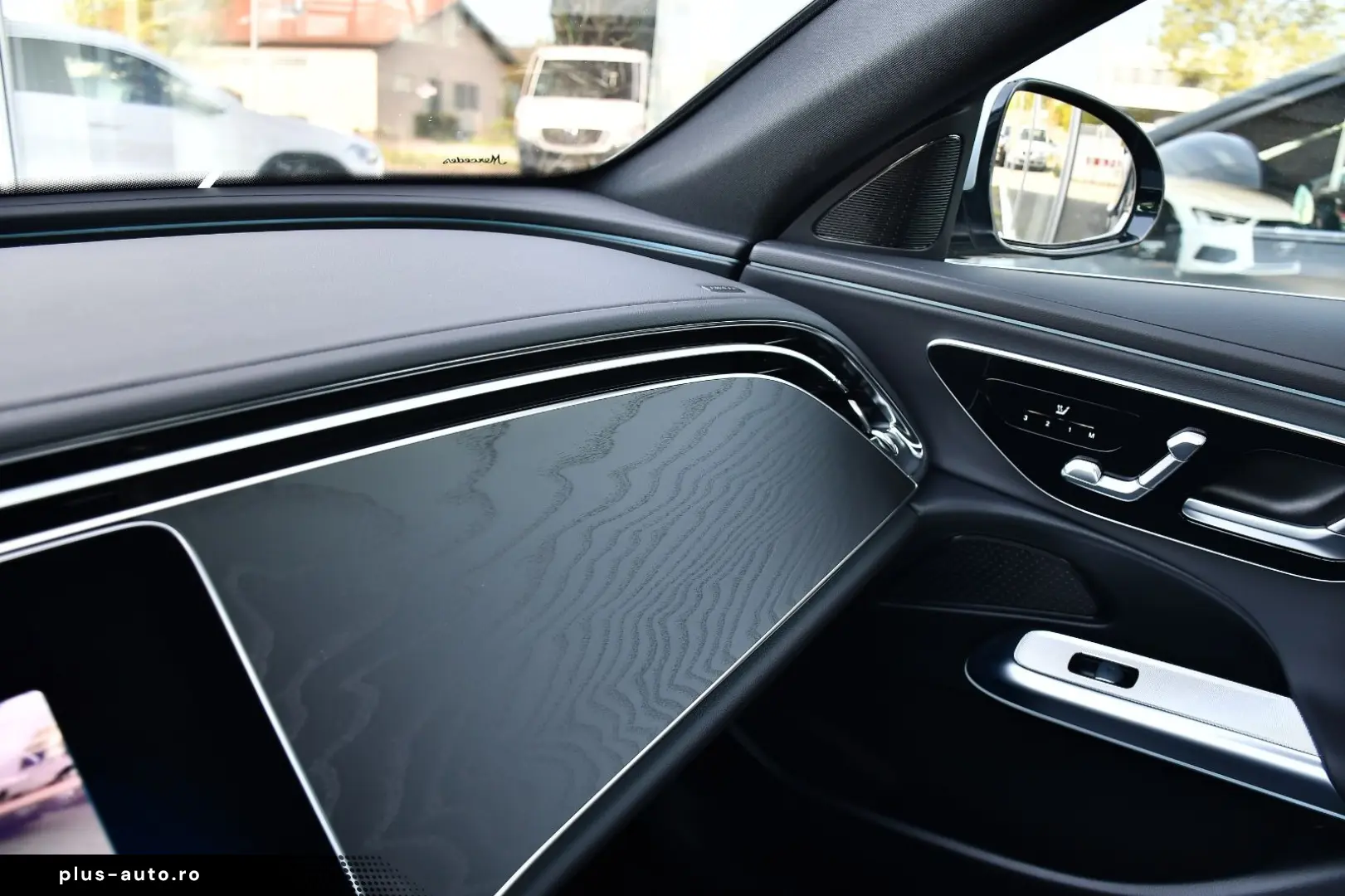 MERCEDES-BENZ E 220d Limousine  Avantgarde HeadUp 360