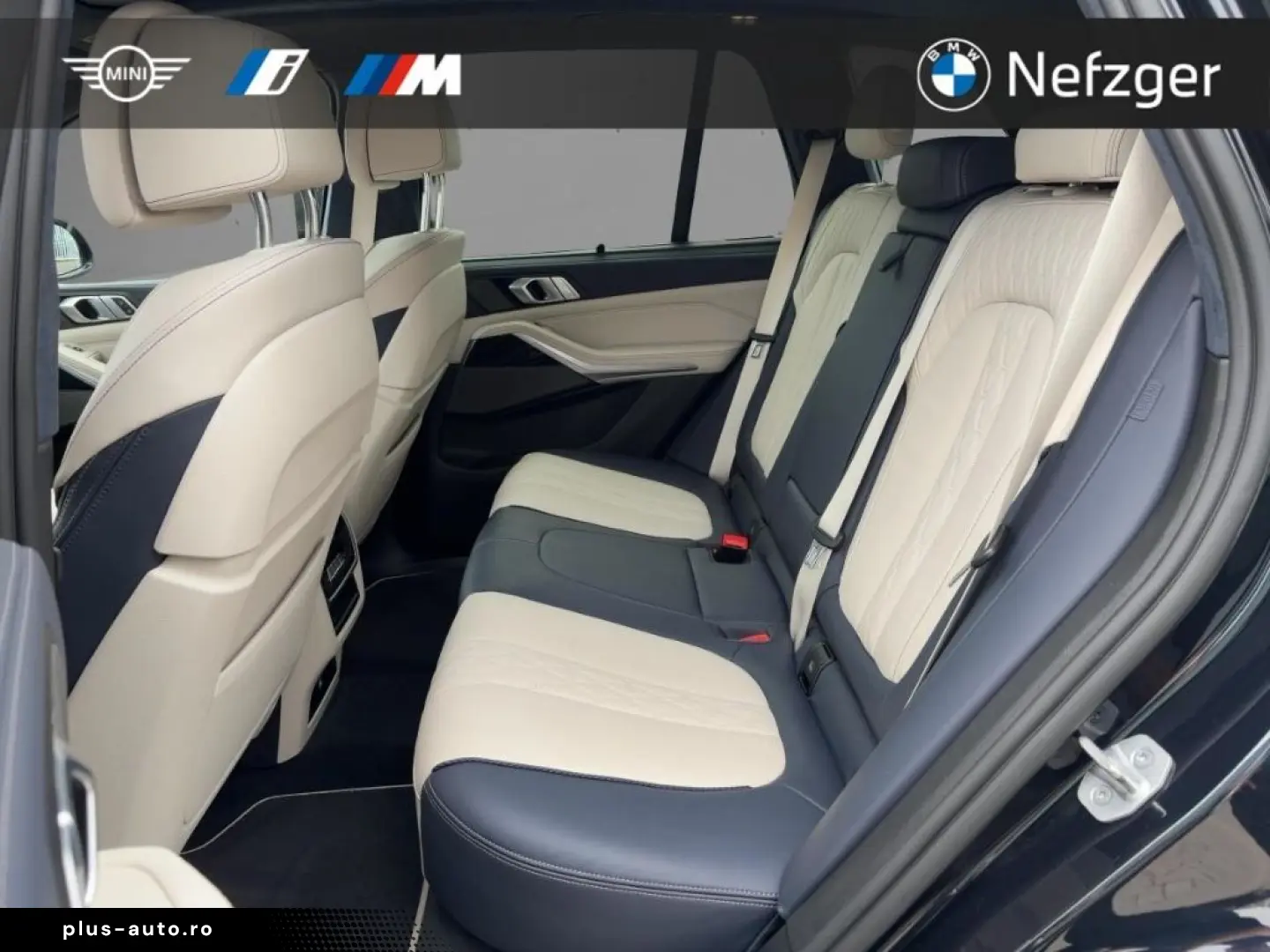 BMW X5 M50 i LASER HUD PANO H&K SOFTCLOSE STANDH. RF