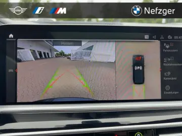 BMW X5 M50 i LASER HUD PANO H&K SOFTCLOSE STANDH. RF