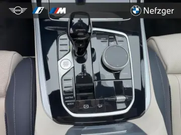 BMW X5 M50 i LASER HUD PANO H&K SOFTCLOSE STANDH. RF
