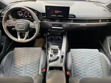 AUDI RS4 Avant TFSI Q SPORT-AGA  MATRIX HuD NAVI