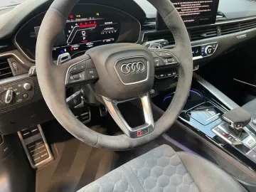 AUDI RS4 Avant TFSI Q SPORT-AGA  MATRIX HuD NAVI