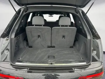 AUDI SQ7 TFSI competitionPlus 7Sitzer AHK B&O Pano
