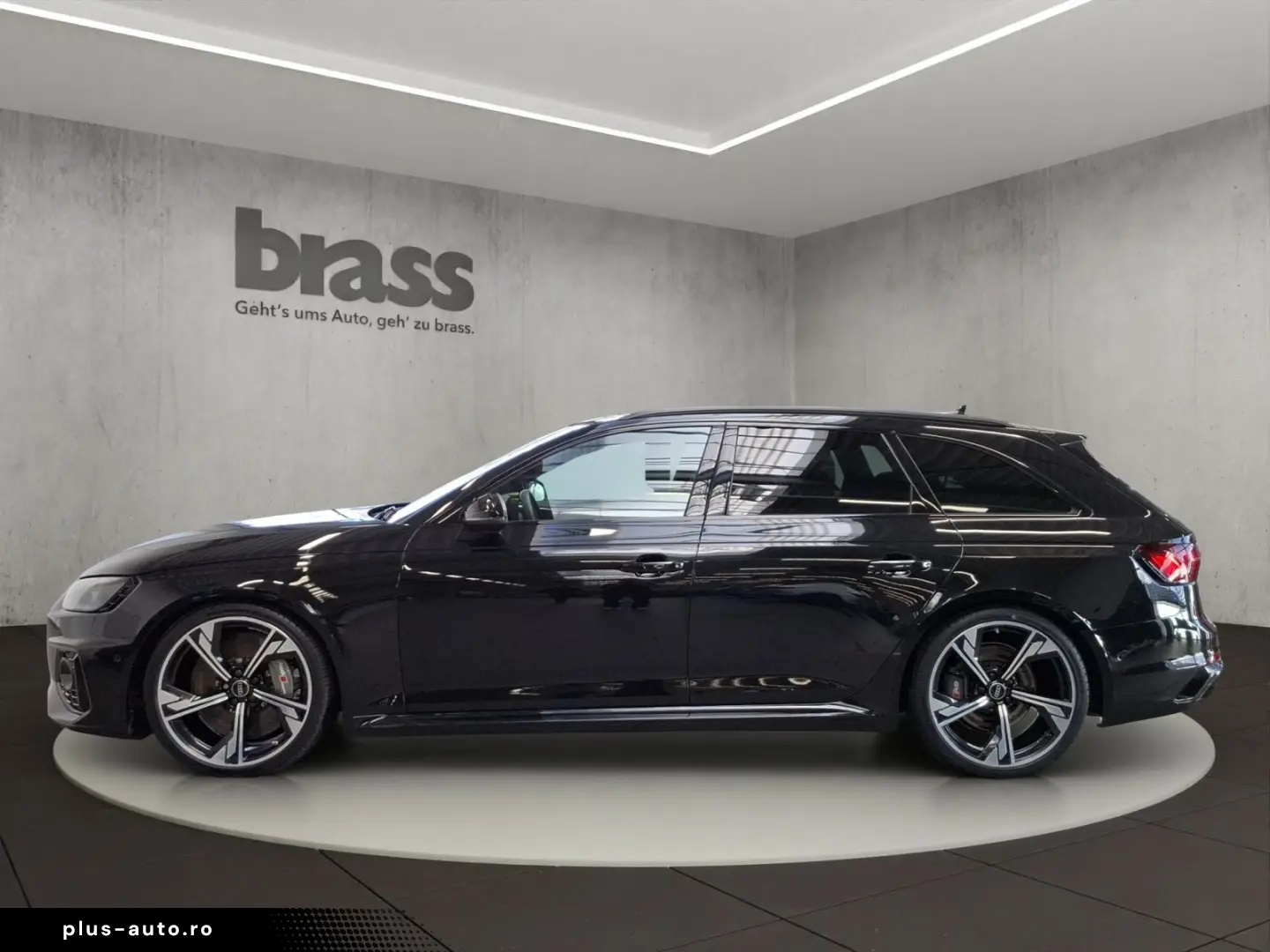 AUDI RS 4 Avant 4 331(450) kW(PS) tiptronic