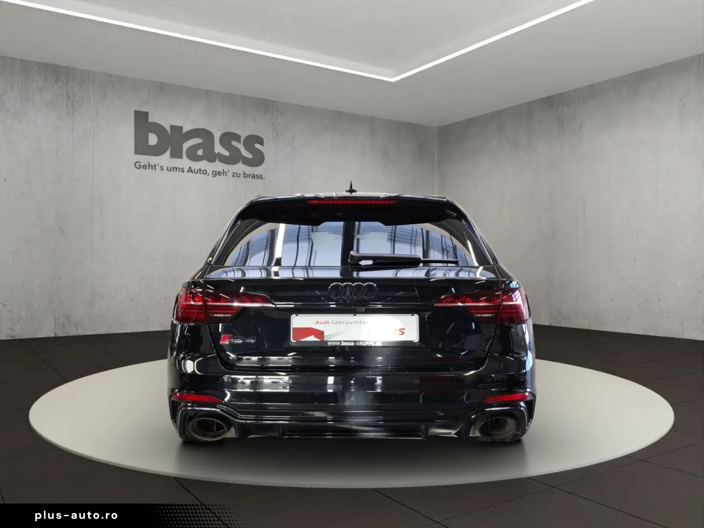 AUDI RS 4 Avant 4 331(450) kW(PS) tiptronic