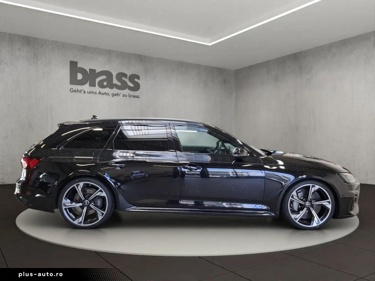 AUDI RS 4 Avant 4 331(450) kW(PS) tiptronic