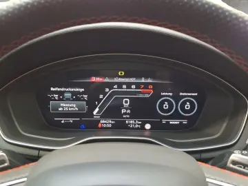AUDI RS 4 Avant 4 331(450) kW(PS) tiptronic