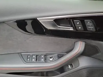 AUDI RS 4 Avant 4 331(450) kW(PS) tiptronic