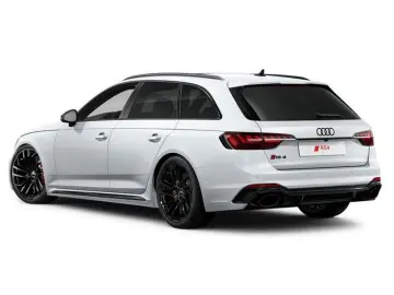 AUDI RS 4 Avant 2.9 TFSI qu Tip.  Matrix Pano HuD 360