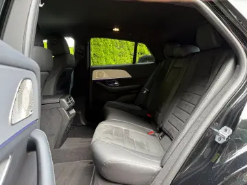 MERCEDES-BENZ GLE 400 d Coupe 4M AMG Line NIGHT KAM …