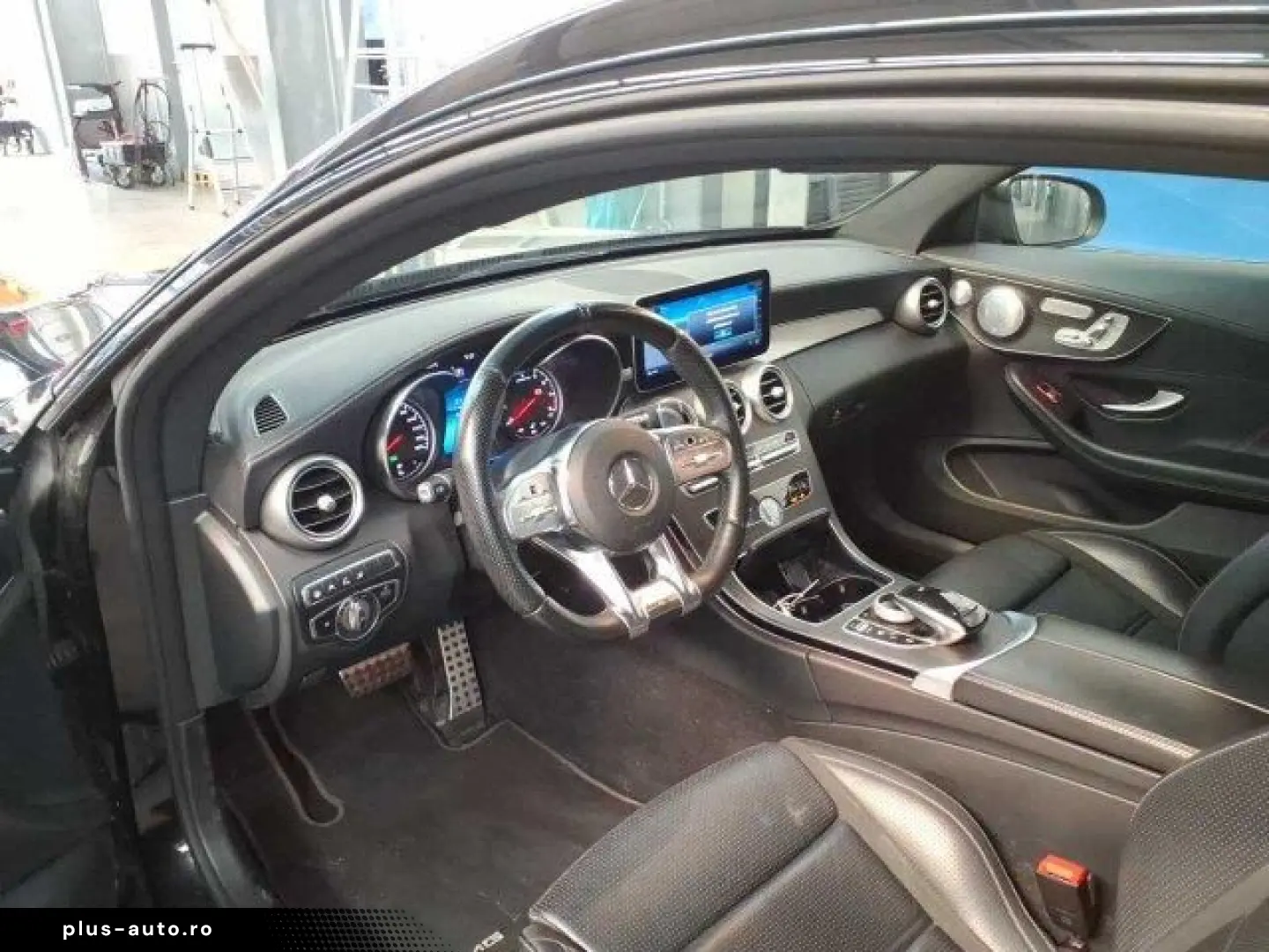 MERCEDES-BENZ C63 AMG COUPE NIGHT DISTRO  AMG-AGA PANO BURM.