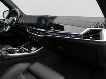 BMW X5 xD40d M Sport Pro Pano 360 HUD DAB H K 21Zoll