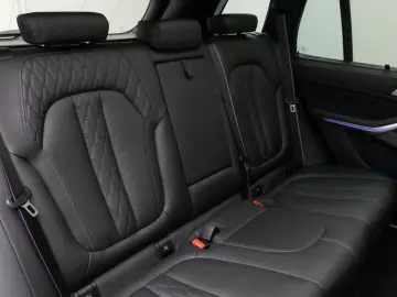 BMW X5 xD40d M Sport Pro Pano 360 HUD DAB H K 21Zoll
